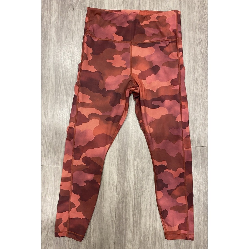 Athleta Ultimate 7/8 Stash Tights Women's Size M Pockets Red Camo‎ Leopard Print